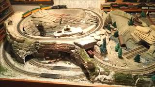 StLoG Operating HO Gilbert Switcher 060 on Mountain Layout of Stacked Foam Mantua Tyco Rivarossi [upl. by Karil]