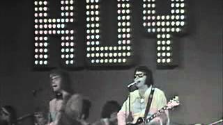 Roy Orbison  Pretty Woman Melbourne Australia  1973 [upl. by Afrikah]