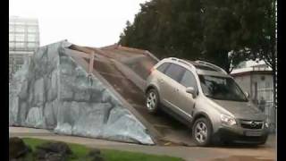 Chevrolet Captiva extreem test [upl. by Cowey517]