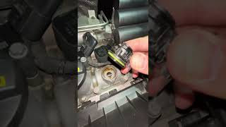 Skoda Octavia 3 14L TSI  PCV inlet valve replacement [upl. by Oakes]