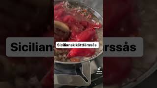 Siciliansk köttfärssås [upl. by Tertia31]