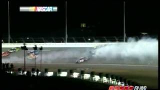 Daytona 2009 Budweiser Shootout  Last 2 laps and crash  NASCAR Sprint Cup Series  Spanish [upl. by Nylahsoj240]