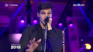 Mittendrin  Wincent Weiss  Silvester 2017 am Brandenburger Tor Willkommen 2018 [upl. by Dugas886]