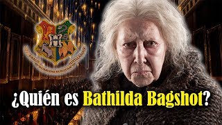 ¿Quién es Bathilda Bagshot y su relación con Grindelwald y la familia Dumbledore [upl. by Matthia]