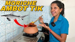 Moriche AmbotTik Recipe  मोरीचे आंबटतीक  Shark Ambottik  Goan Couple [upl. by Revolc380]