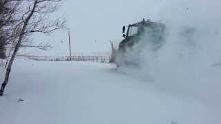 Plowing 9 to 11 inches of snow with the Unimog U1700AG and Schmidt K3 Vplow [upl. by Whitaker]