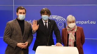 Il Parlamento europeo revoca limmunità parlamentare di Carles Puidgemont [upl. by Agrippina879]