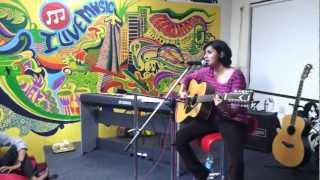 Nandini Srikar  Bhare Naina Unplugged at Muziclub [upl. by Nosidam]