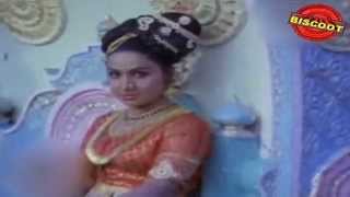 Maanmizhiyaal manam kavarnnu  Malayalam Movie Songs  Naagamadathu Thampuraatti 1982 [upl. by Neleh]