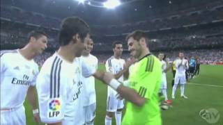 Iker Casillas Gives captains armband to Raul 22082013 [upl. by Acker]