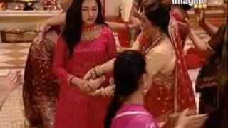 Rehna Hai Teri Palkon Ki Chhaon Mein 11th Sept 09 part4 [upl. by Cheyney]