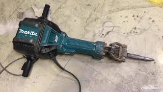 Makita HM1812 demolition hammer [upl. by Sirtemed943]