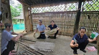 Disabled father weaves bamboo baskets  daughter completes vegetable garden [upl. by Fretwell]