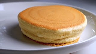 Fluffy Japanese pancakes in just 20 Minutes  Pancake Recipe [upl. by Assenab]