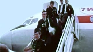 TWA Boeing 707331B  quotPassengers Disembarkingquot  1972 [upl. by Earehc]