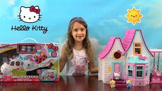 Hello Kitty on Vacation Island Story with Hello Kitty and Friends House and Hello Kitty Airplane Set [upl. by Ruhtra]