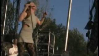 Robyn live Pitchfork Festival 10 be mine [upl. by Ardnaeed]