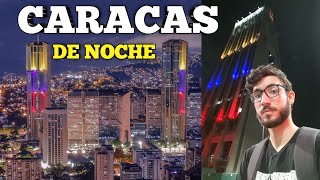 Asi es caminar por CARACAS a la MEDIA NOCHE  ¡Una Discoteca Gigante [upl. by Adnam590]