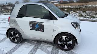 Front vorne Abblendlicht und Fernlicht Scheinwerfer Birne wechseln Smart ForTwo Anleitung [upl. by Eph271]