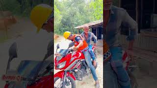 পুলিশের আর মুরুব্বী বাভ দেখে হাসলাম crazybike bikeride comedy automobile funny fun biker [upl. by Evilo]