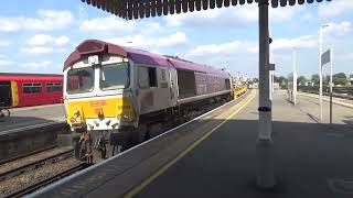 Trains at Wandsworth Road Clapham and Kensington olympia 9524 [upl. by Corbie]