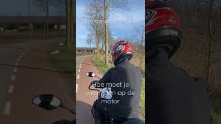 Eerste motorrijles [upl. by Nivrag551]