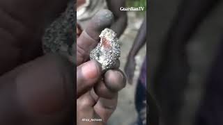 Electrically charged stones discovered in the DR Congo [upl. by Philbin]