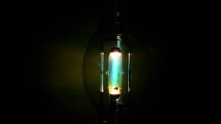 Dysprosium lamp Tesla RVID 400W selfstartedavi [upl. by Ybreh]