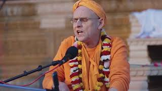 HH Kadamba Kanana Swami kirtan 16112022 [upl. by Eillom]