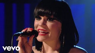 Jessie J  Price Tag Live on Jools Holland 2010 [upl. by Holmen]