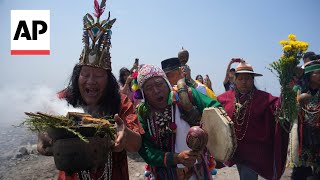 Peruvian shamans hold ritual to bless the new year [upl. by Nolrac844]