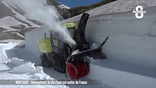 Le déneigement du plus haut col routier de France [upl. by Eceinal138]