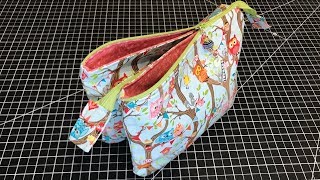 5 Pocket Zipper Bag [upl. by Roinuj665]