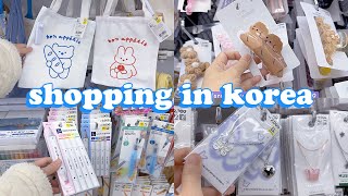 shopping in korea vlog 🇰🇷 accessories amp stationery haul 🦋 daiso cute finds 다이소 신상 [upl. by Acysej732]