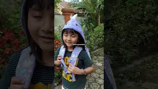 Review Tas Baru Smiggle Hoodie Smiggle Backpack belajarsambilbermain [upl. by Payne749]