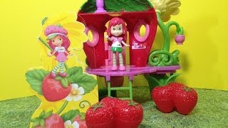 Strawberry Shortcake Berry Bitty Clubhouse Hasbro Review [upl. by Frick]