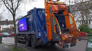 Lambeth council Dennis elite 6 Narrowtrack empying green recycling bins [upl. by Ainniz]