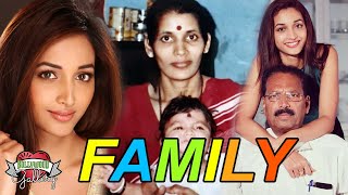 Srinidhi Shetty KGF Family With Parents Sister Career and Biography [upl. by Redmer237]