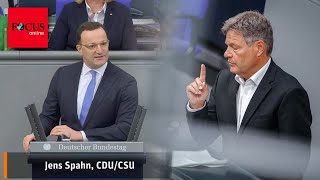 Habeck und Spahn zoffen sich im Bundestag „Das ist Ihre Rezession“ [upl. by Roby]