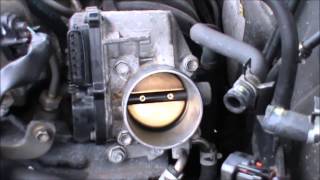 Toyota Avensis Throttle Body Cleaning and Air Filter Replacement [upl. by Reba]