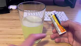 Airborne 1000mg Vitamin C with Zinc SUGAR FREE Effervescent Tablets Review [upl. by Desirae]