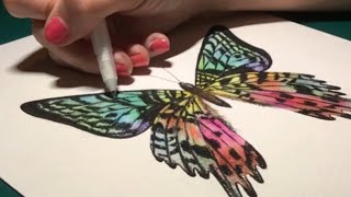 Geschilderd vlindertje in de kleuren van de regenboog 🌈 paintingvideo creative artoftheday ink [upl. by Cassie227]