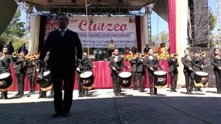 Banda de Guerra Zorros UMSNH Exhibicion Cuitzeo 1 de noviembre 2016 [upl. by Makell]