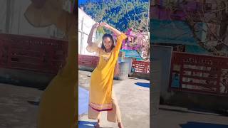 old video  chakachak hun mai dance dance shorts dance youtubeshorts [upl. by Dnomsaj]