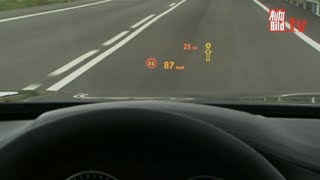 Assistenzsysteme  BMW HeadUpDisplay [upl. by Behrens]