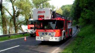 Freiwillige Feuerwehr Leonding Drehleiter MB Econic [upl. by Mogerly]