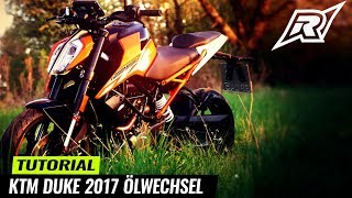 Ölwechsel KTM Duke 125 200 390 2017  Tutorial Wartung [upl. by Ingalls538]