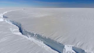 Iceberg as Big as London Breaks Off Ice Shelf in Antarctica [upl. by Eanrahs]