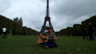 JTaime Mon Non Plus  Acoustic Cover  Danny McEvoy at the Eiffel Tower [upl. by Parrish]