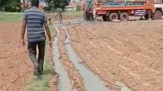 viralಹಳೆ ವಿಧಾನದಲ್ಲಿ Borewell Point ಮಾಡಿಸುದ್ವಿ ನೀರು ಬಂತುಸಿಡಿಲುಬಂದರೆ ಬಾಗಿಲಿಗೆ ಕಬ್ಬಿಣ ಇಡಬೇಕುborvel [upl. by Lennad]